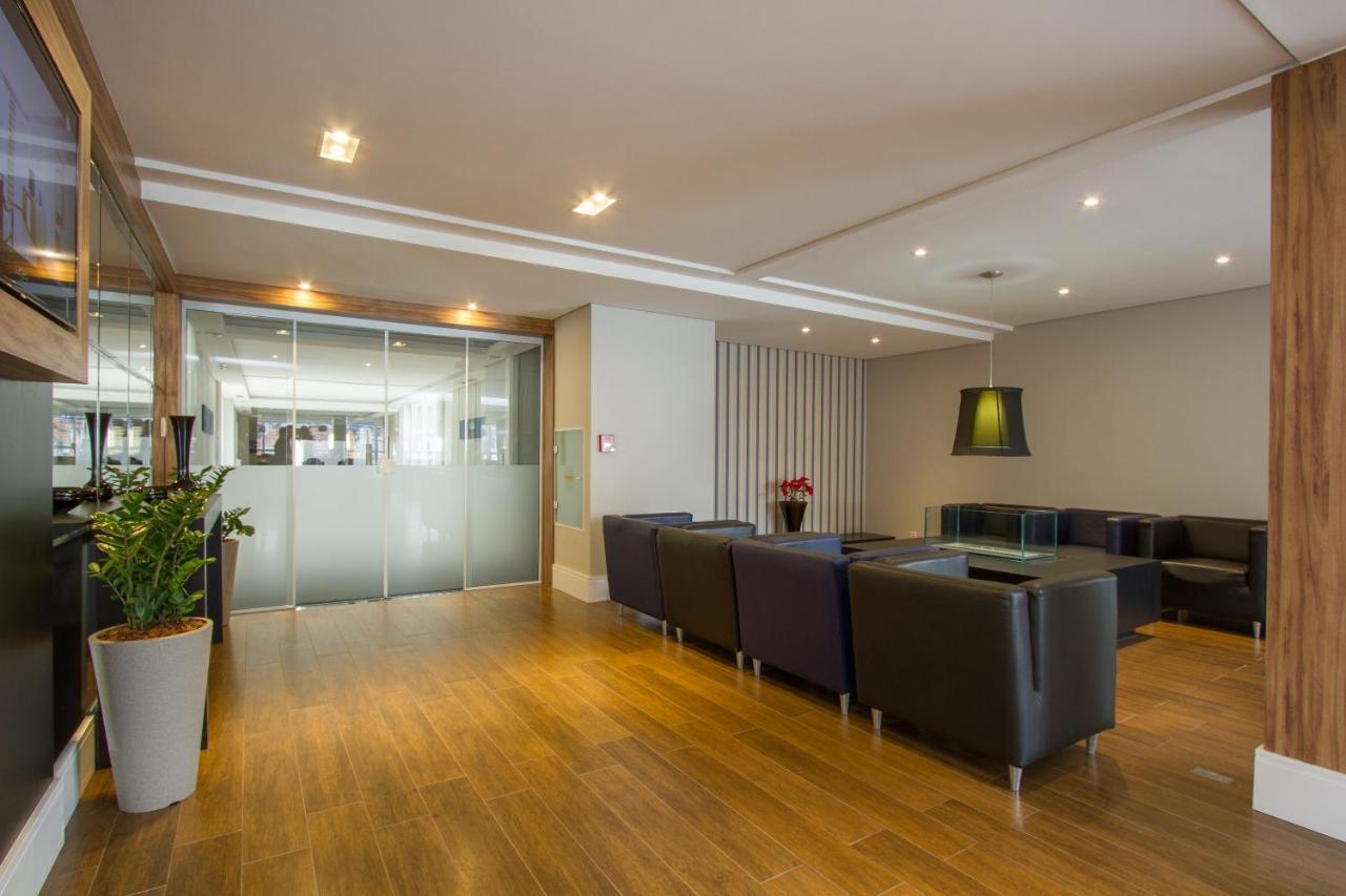 Hotel Le Canard Лажис Екстериор снимка
