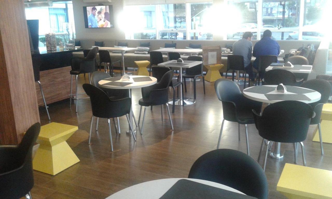 Hotel Le Canard Лажис Екстериор снимка